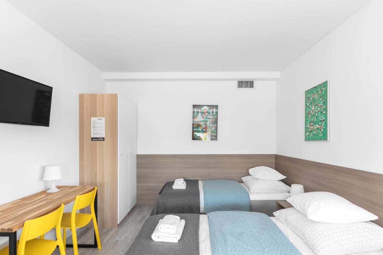 ורשה B&B Sport Rooms מראה חיצוני תמונה
